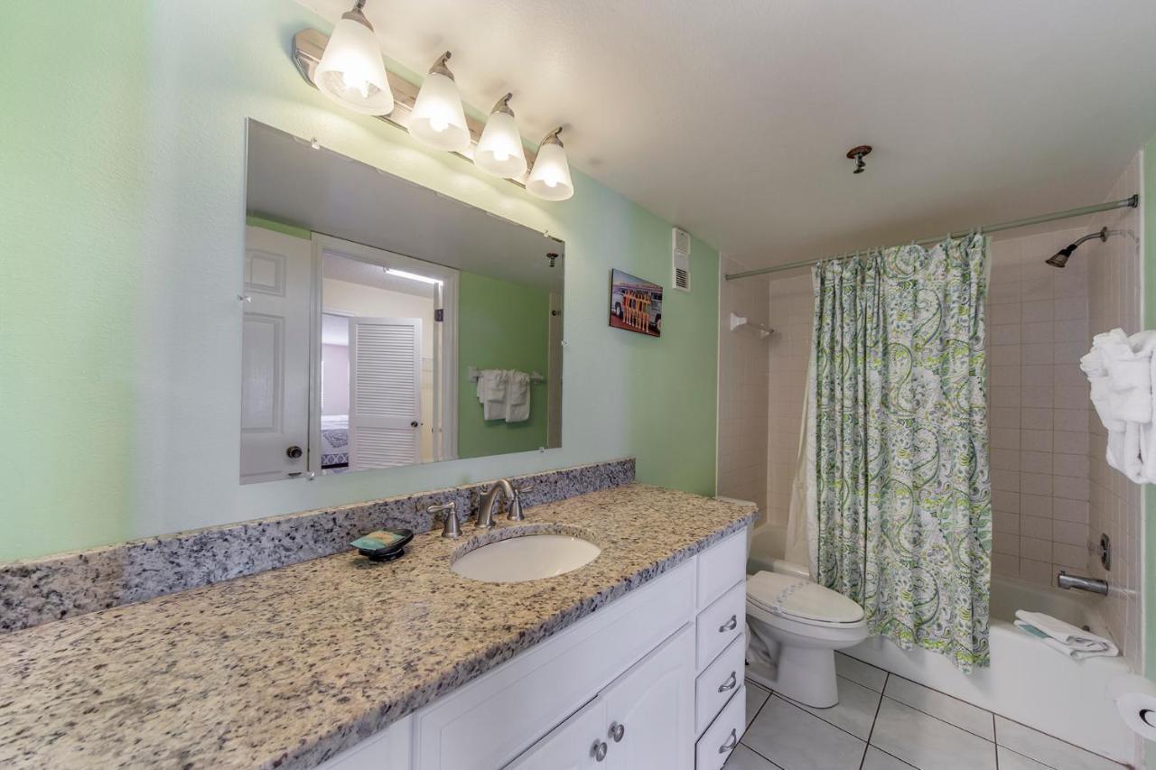 407 Beach Place Condos St. Pete Beach Eksteriør billede